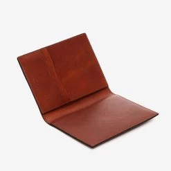 Trafalgar men Cortina RFID Passport Case -Valextra Shop 01ba368dce1d488abdc4df53b9c7db8e a5f8b99e 4877 4f8e b906 5b95812b195c 1080x