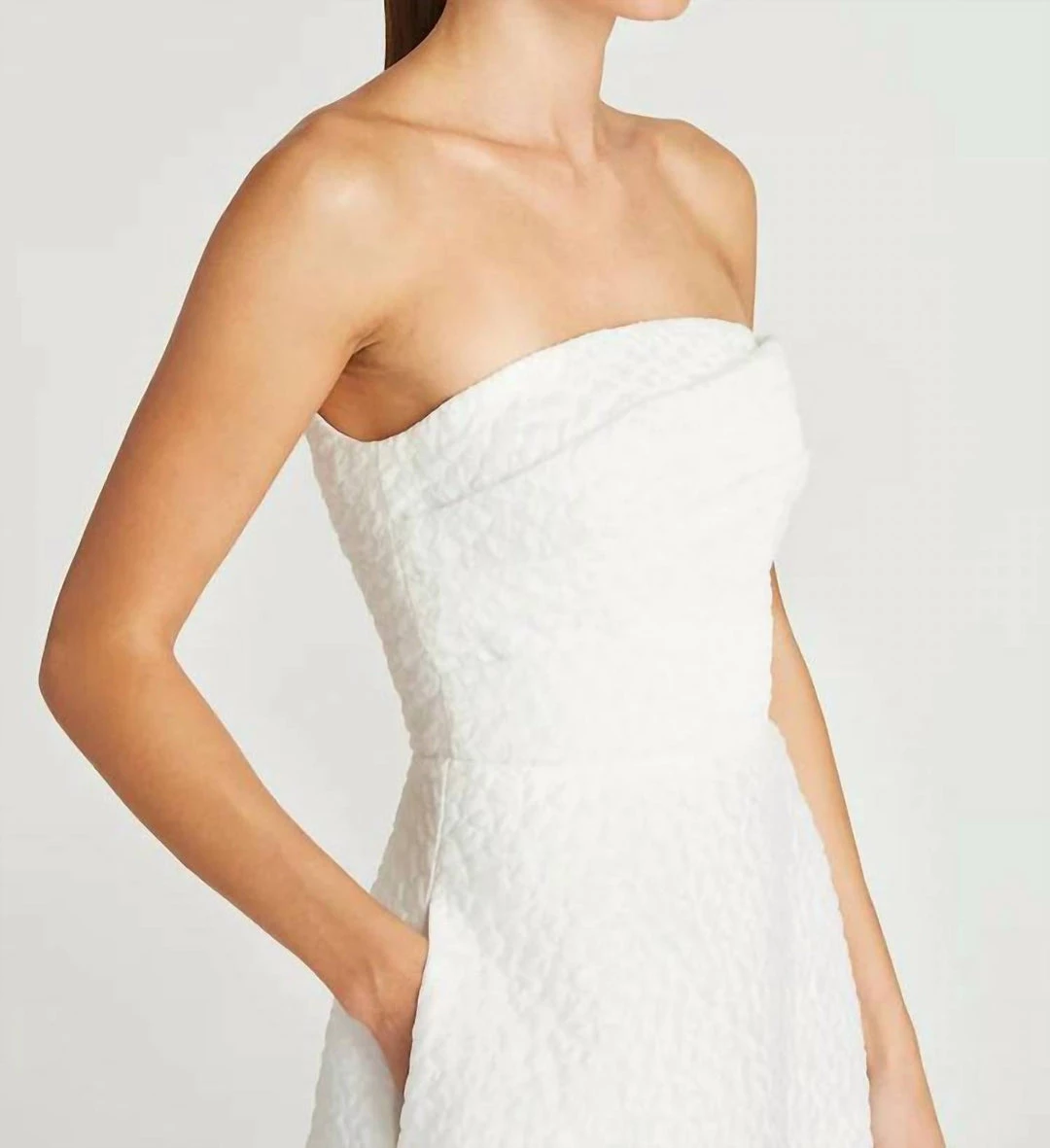Theia women Penelope Strapless Dress In White 5 Theia women Penelope Strapless Dress In White - Image 3